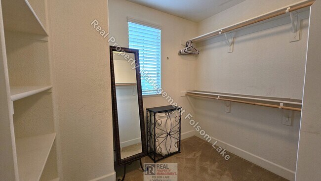 Building Photo - 1529 Borrasca Dr