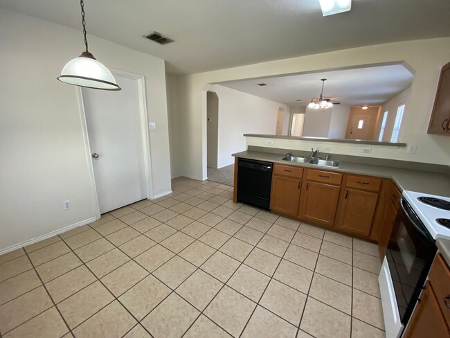 Building Photo - FALL INTO A NEW HOME WITH OUR MOVE-IN SPEC...