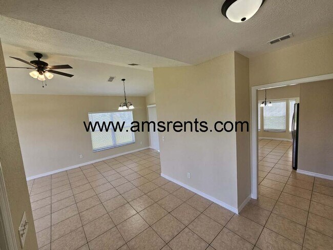 Building Photo - 505 Mallard Ct