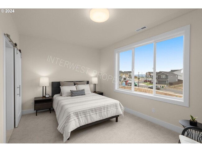 Building Photo - BEAUTIFUL NEWER CONSTRUCTION 4 BD HOME W/2 CAR GARAGE, W/D IN UNIT, AND MORE!