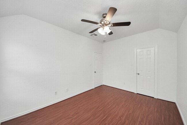 Building Photo - 5014 Parkcanyon Ln
