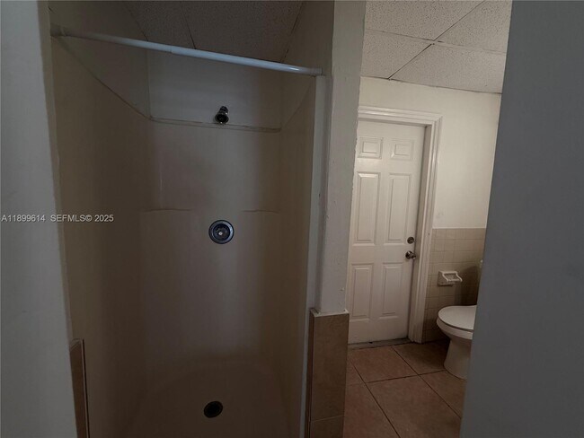 Building Photo - 1012 N 24th Ave