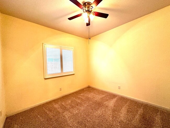 Building Photo - 3 Bedroom House Coming Available