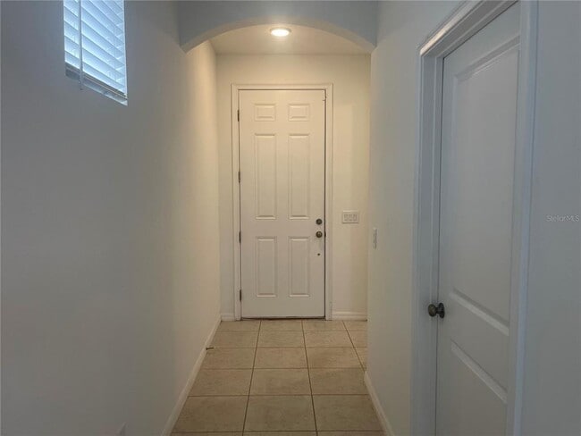 Building Photo - 6625 Great Bear Dr