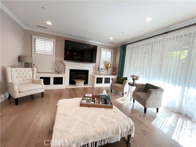 Building Photo - 76 Weston