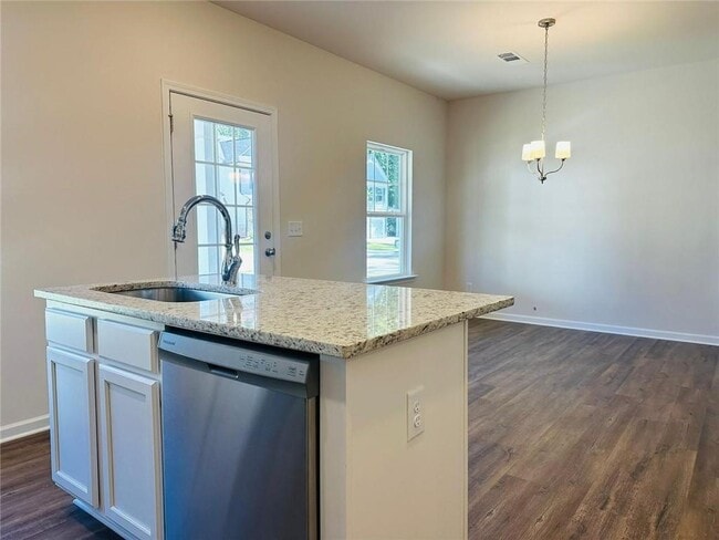 Building Photo - 134 Berry Dr