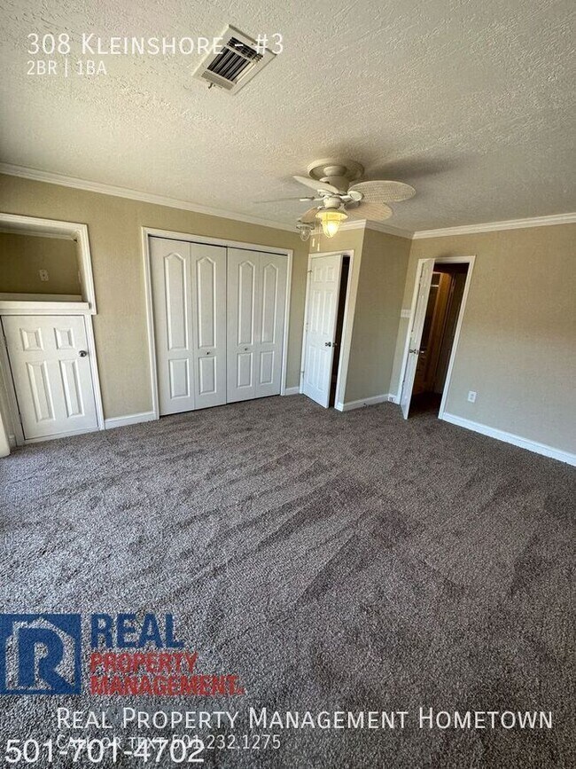 Building Photo - 308 Kleinshore-#3