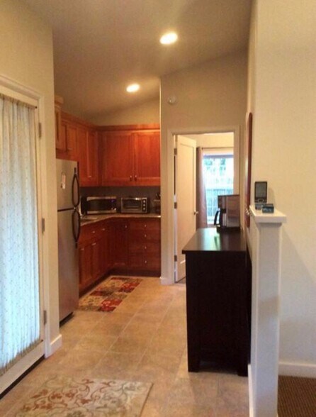 Well appointed kitchenette - 445 S 4th St