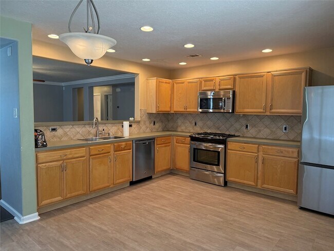 Building Photo - 15306 Thistle Rock Ln