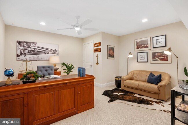 Building Photo - 1576 Bay Head Rd