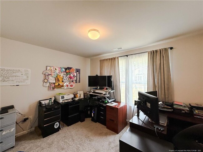 Building Photo - 231 Desert Orchid Cir