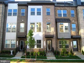 Building Photo - 13714 Cobble Lp
