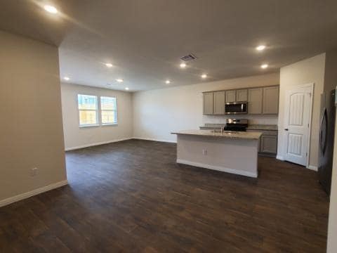 Building Photo - 245 Possum Kingdom Dr