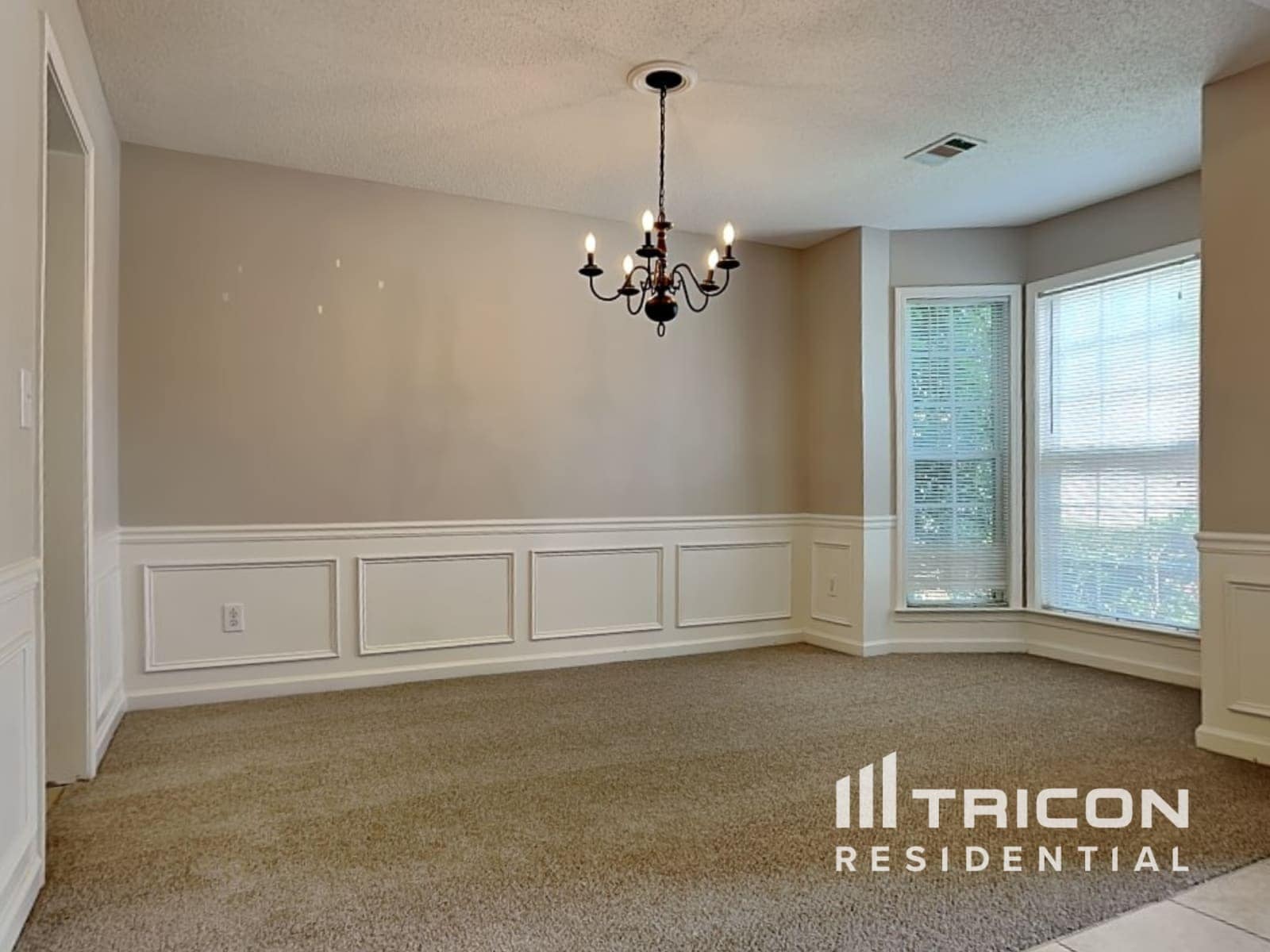 Building Photo - 4408 Shillham Ct