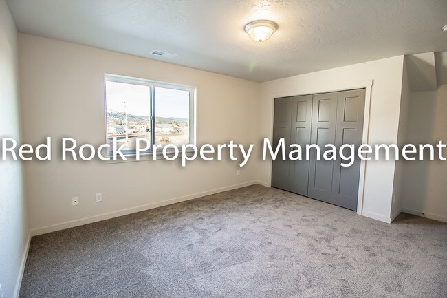 Building Photo - 18112 E Riverway Ave