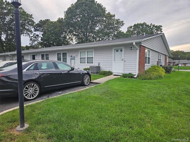 Building Photo - 232 Blackpool Ct