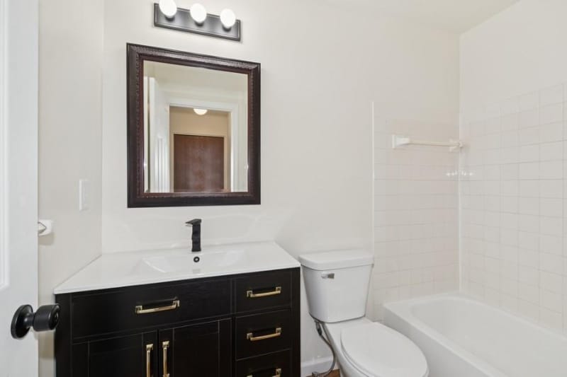 Building Photo - 8983 Vinewood Ln N