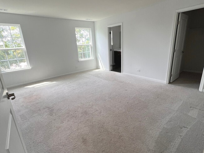Building Photo - 3423 Helene Rieder Dr