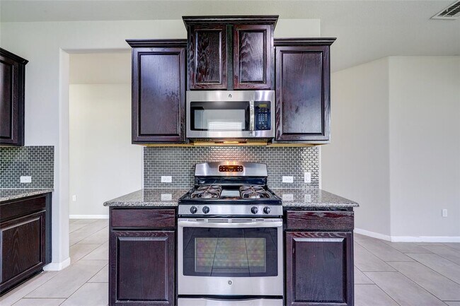 Building Photo - 126 Screech Owl Dr