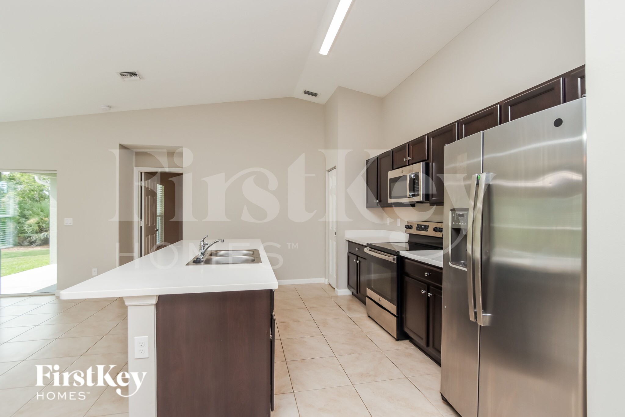 Building Photo - 1643 Talavera St SE