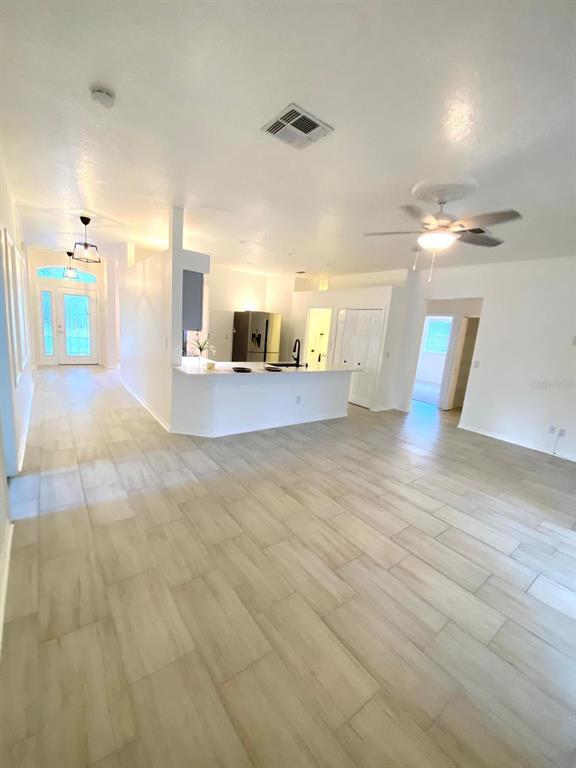 Building Photo - 3837 Fallscrest Cir