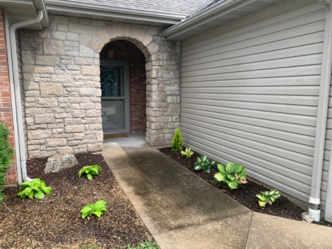 Building Photo - 4400 Orrine St