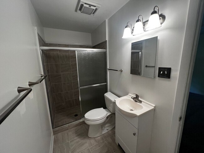 Building Photo - Home for Rent in the Avenues of Myrtle Beach
