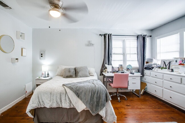 Building Photo - Short term leasing option through the end ...