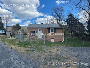 Building Photo - Cute 1 Bedroom Home in Toms Brook