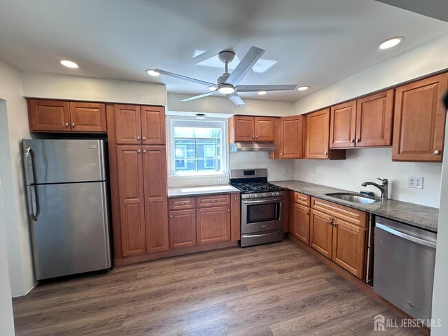 Building Photo - 163 Passaic Ave