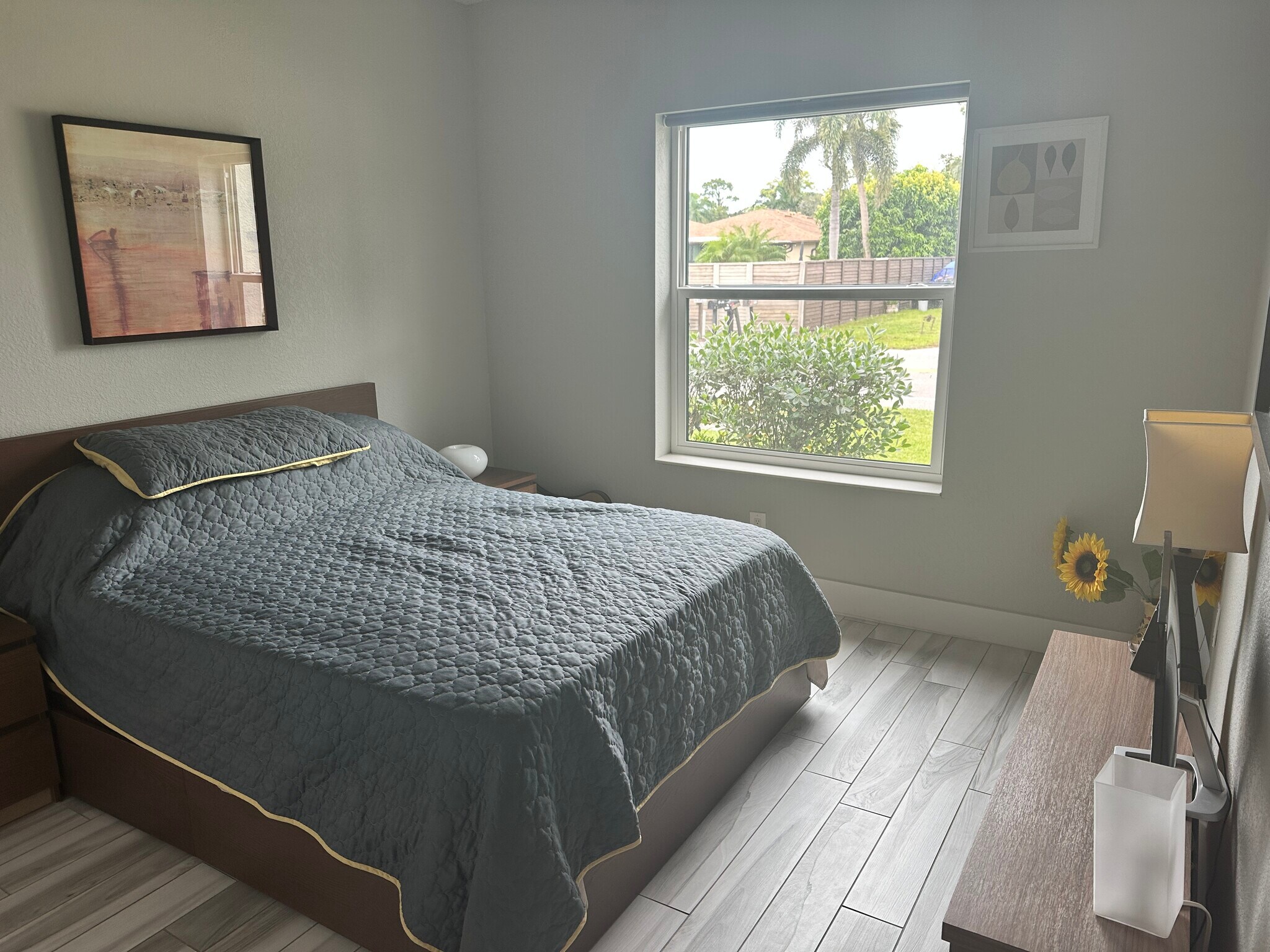 Building Photo - 10990 Goodwin St