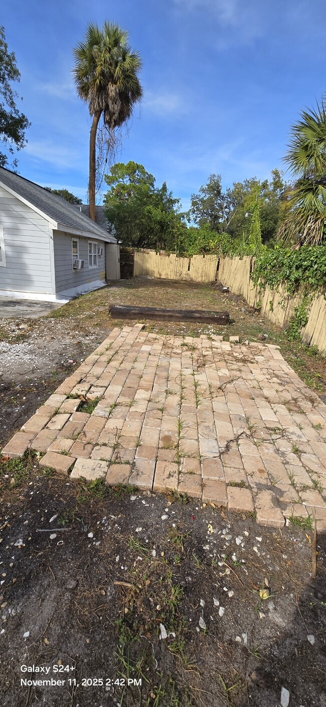 Building Photo - 5202 16th St E