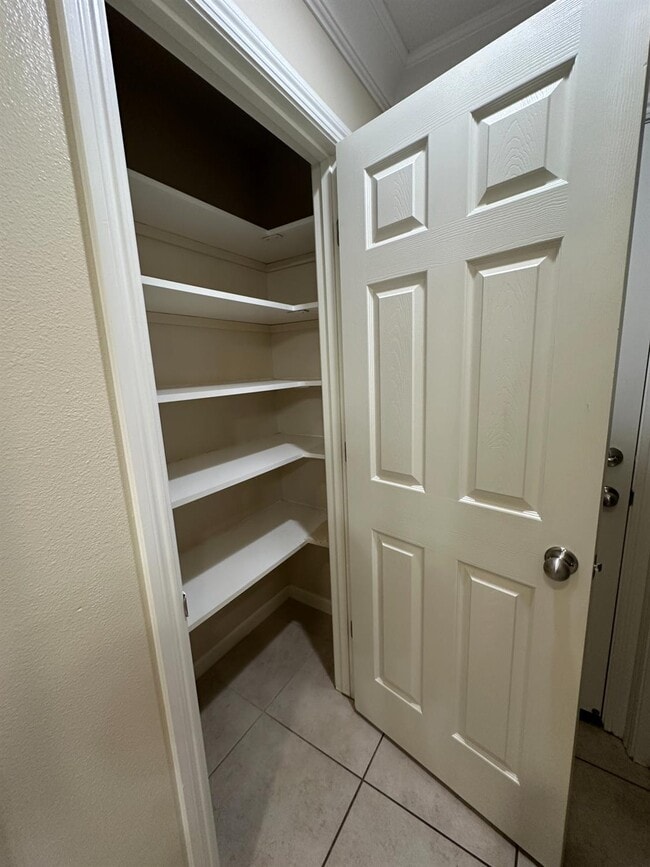 Building Photo - 3626 Alcove Way