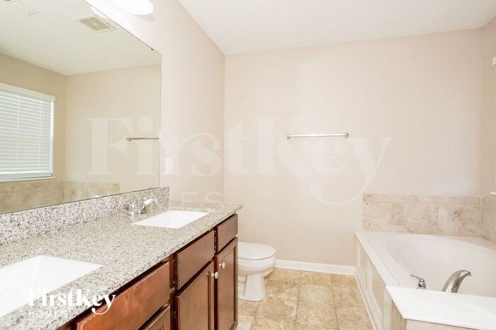 Building Photo - 5847 Sly Fox Ln