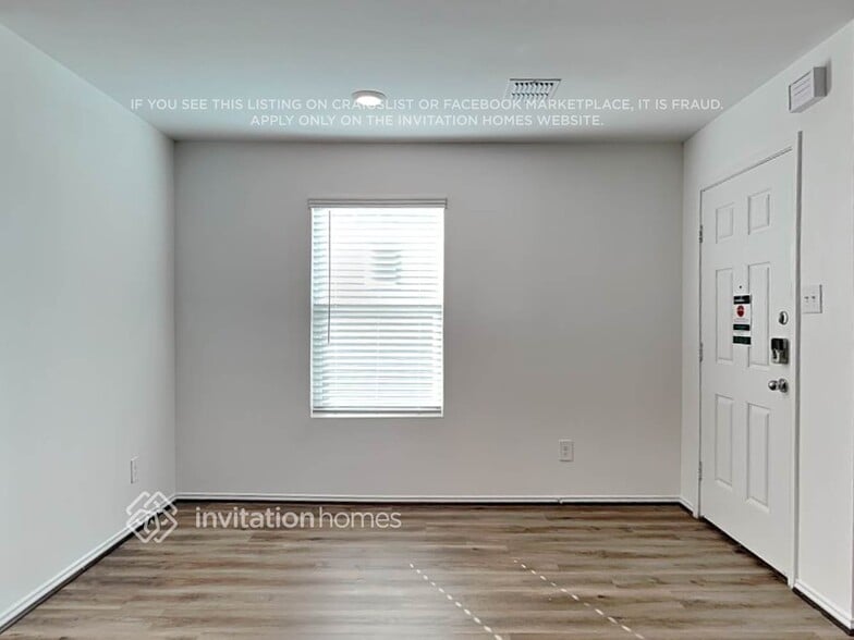 Building Photo - 2938 Greenhorn Ave