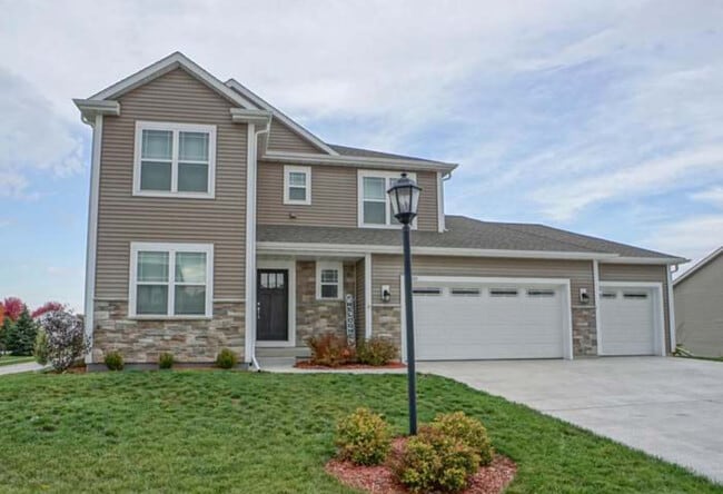 Primary Photo - 1200 Juniper Ln