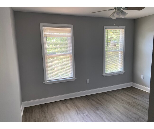 Building Photo - 5114 Belair Rd