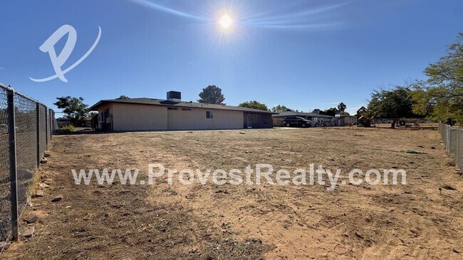 Building Photo - 21952 Resoto Rd