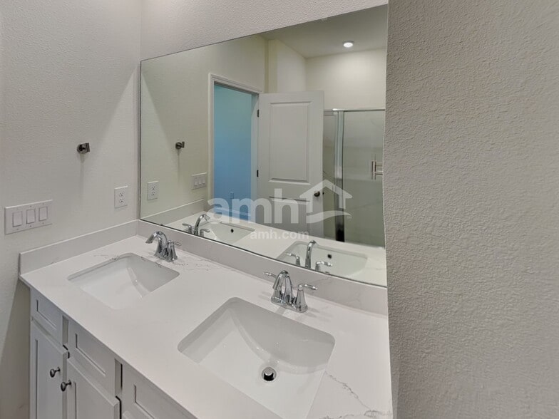 Building Photo - 96834 Blackrock Cv Wy