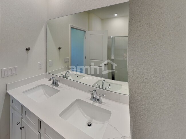 Building Photo - 96863 Blackrock Cv Wy