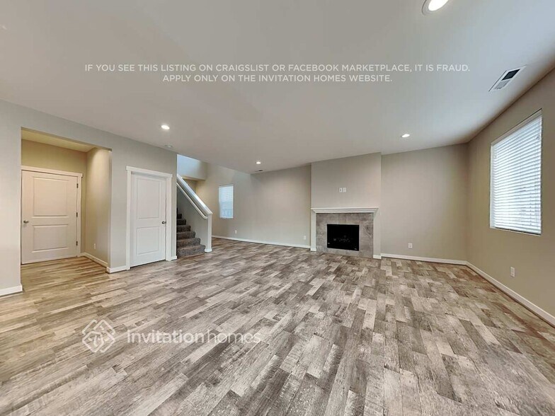 Building Photo - 9084 Aster St SE