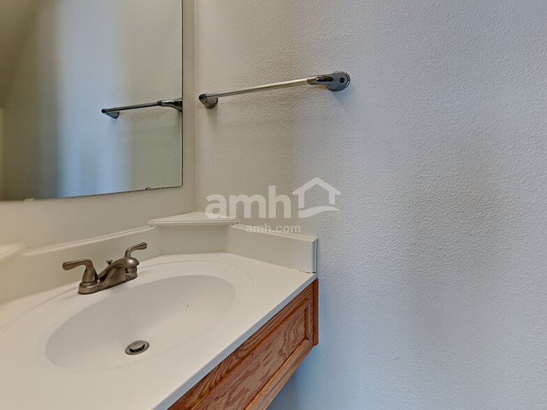 Building Photo - 14298 Banister Dr