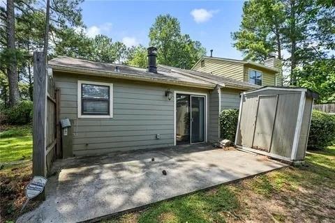 Building Photo - 76 Sandalwood Cir