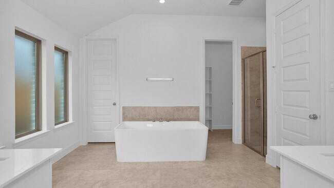 Building Photo - 1411 Crst Dl Ln