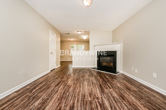 Building Photo - 283 Coral Cir