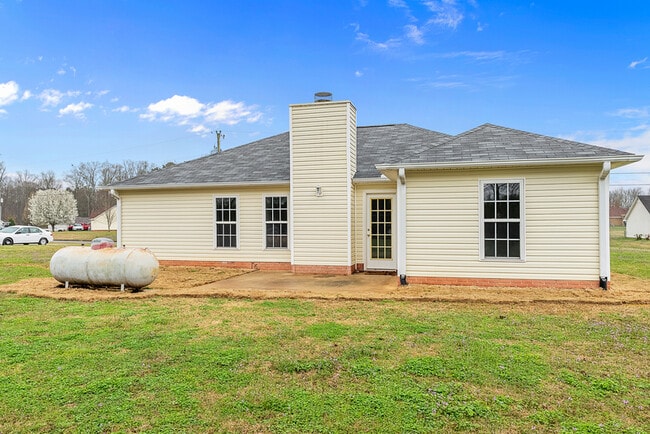 Building Photo - 334 Earnhardt Dr