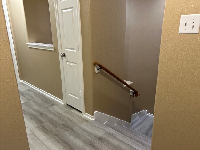 Building Photo - 14430 Fairbuff Ln