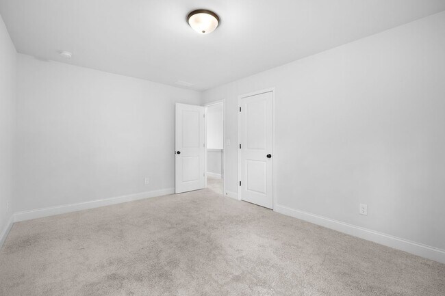 Building Photo - 315 Hudson Chase Ct