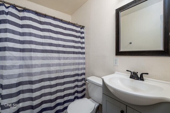 Building Photo - 3181 Sherry Ln