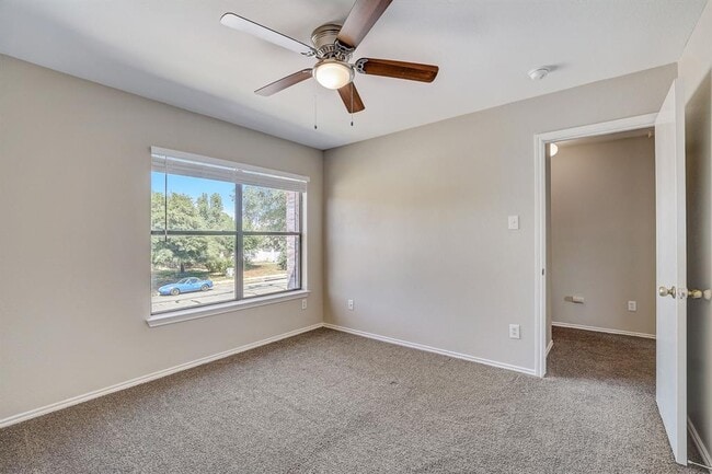 Building Photo - 314 Bello Dr